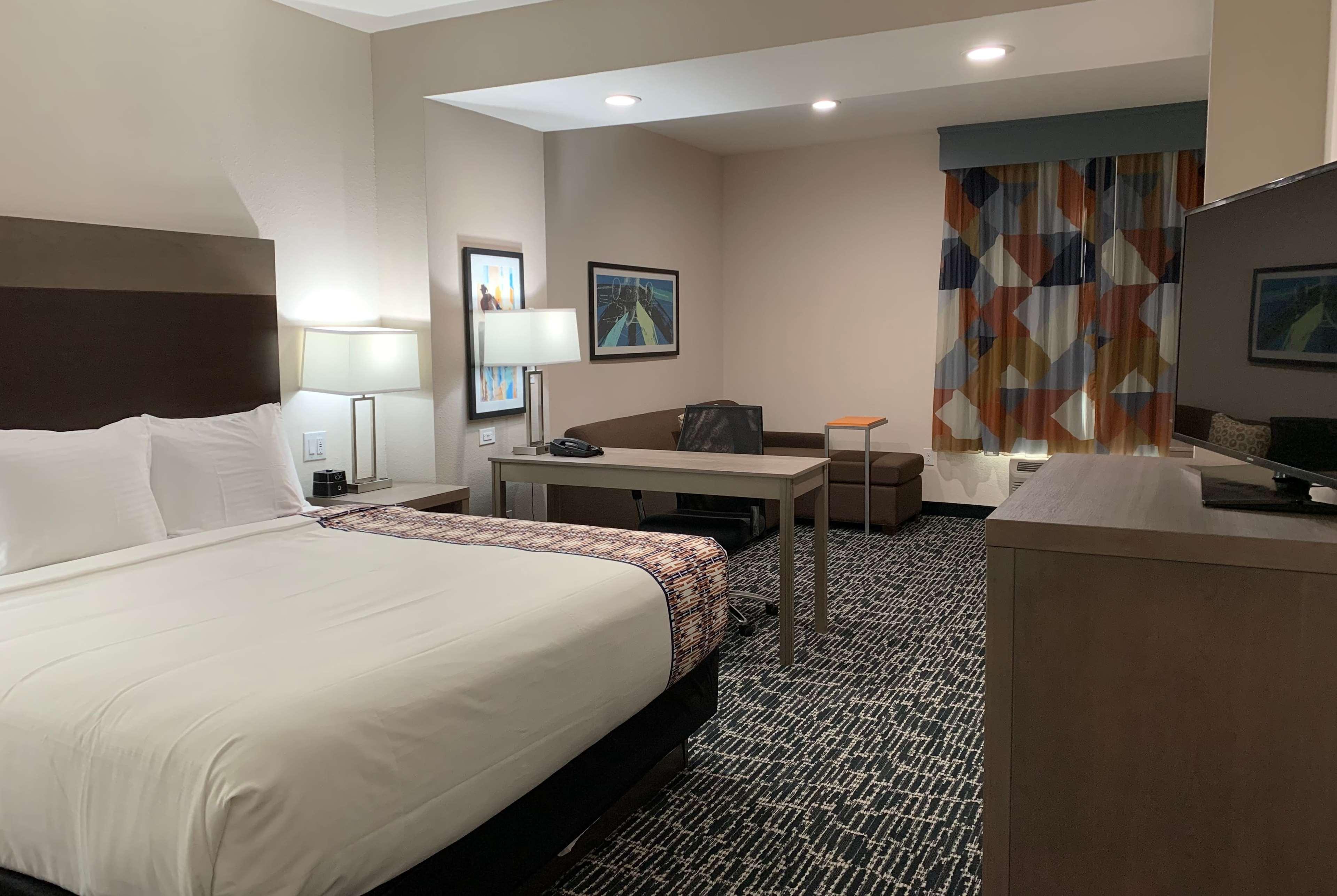 La Quinta Inn & Suites By Wyndham - Red Oak Tx Ih-35E Luaran gambar